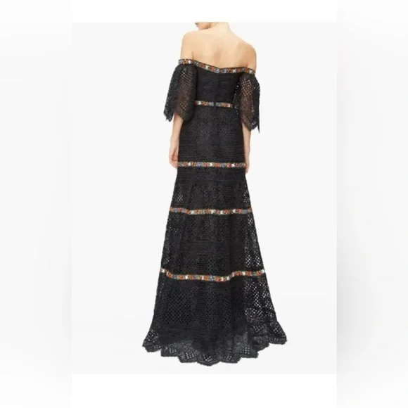 NEW Carolina Herrera Off-the-shoulder Lace Gown Black Carolina Herrera Gown - Picture 2 of 9